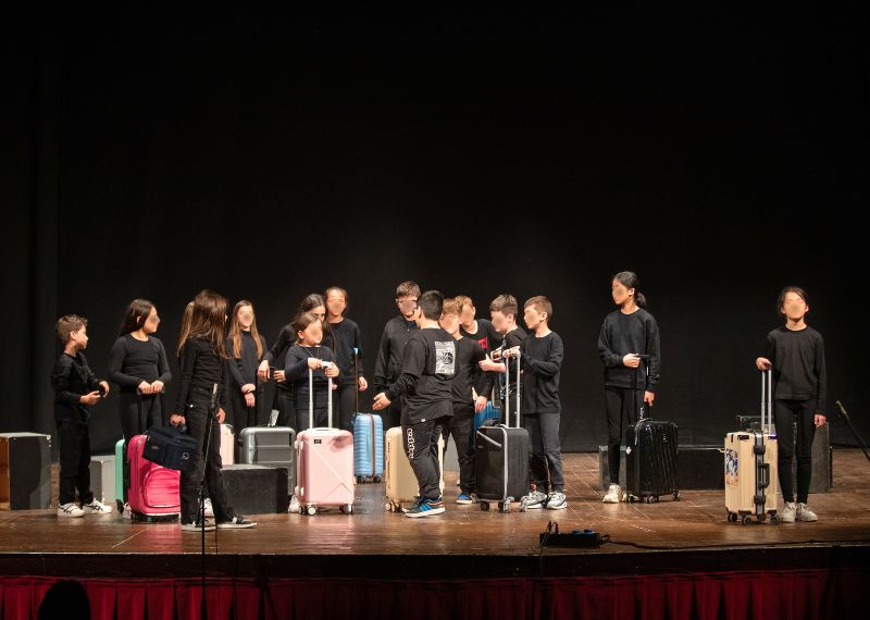 corsi di teatro chiusi scuola primaria